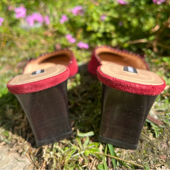 Adrienne Vitadini suede kitten heel with bow detail - Picture 3 of 8